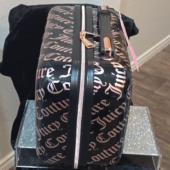 Juicy Couture Chelsie Collection Signature Logo Hard Side Travel Cosmetic Case - Picture 4 of 9